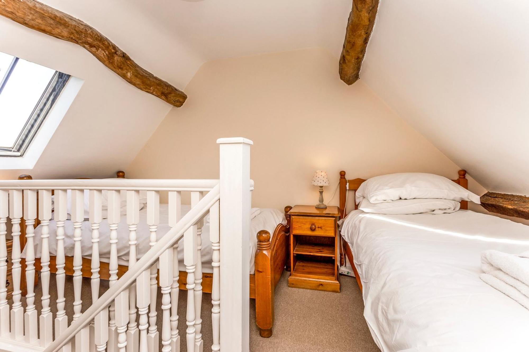 Bridge Farm Holiday Cottages Honeybourne Oda fotoğraf